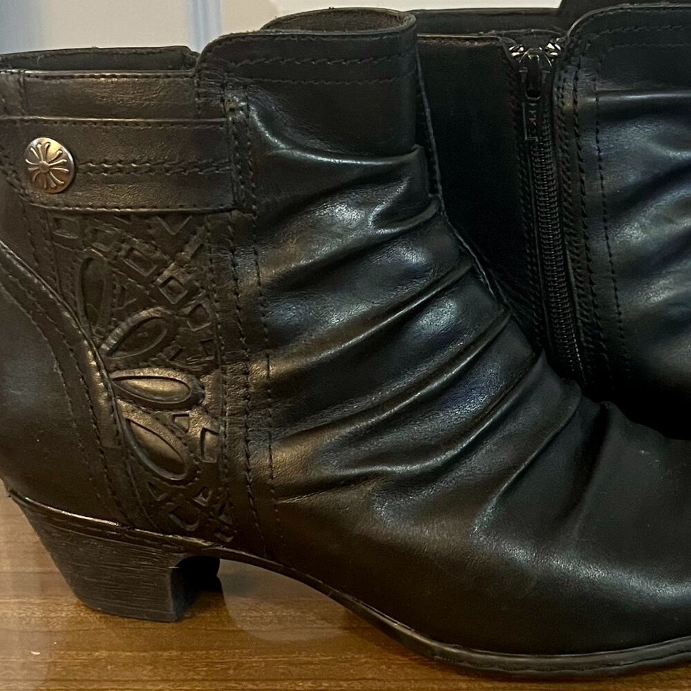 Rockport Brynn Black Leather Booties - Picture 4 of 8